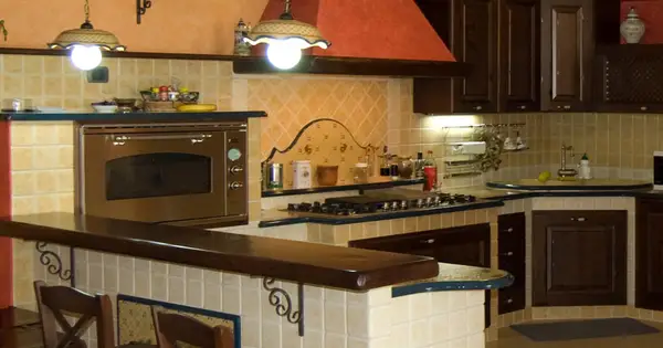 Made-to-measure valtellina kitchen by Artesole