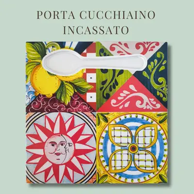 Plato artesanal de ceramica con motivos decorativos sicilianos