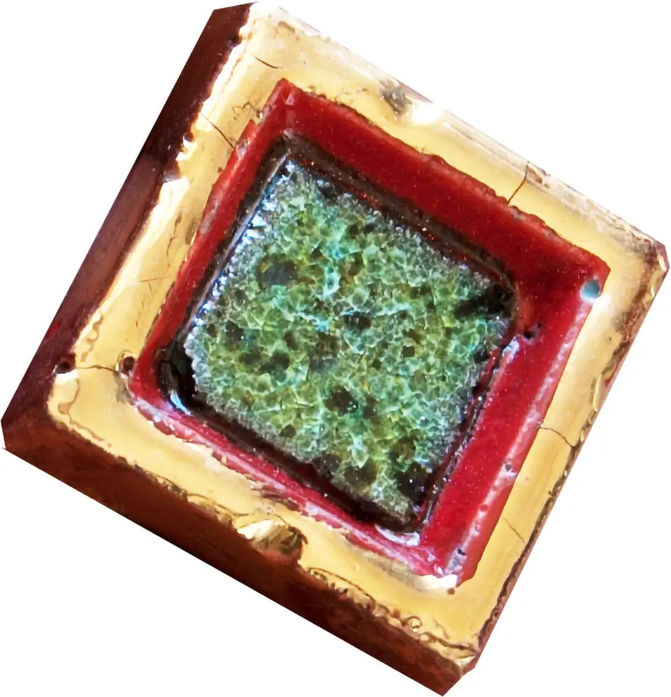 Ceramic and lava stone mosaic tile with gold MC002